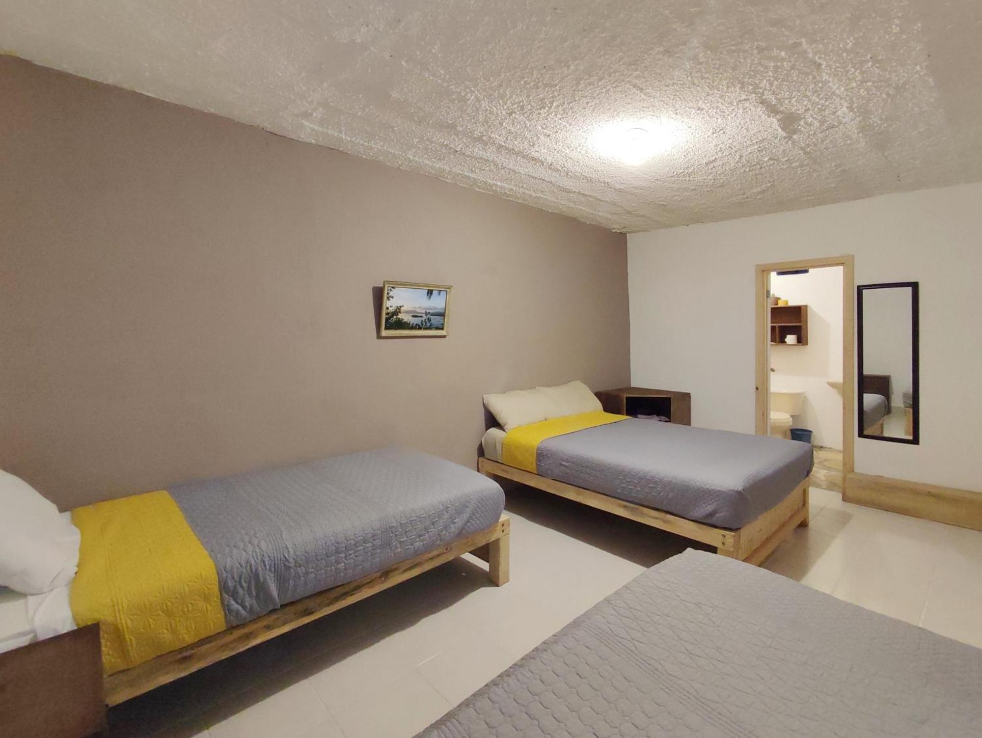Hostal Ikal San Cristobal de las Casas Room photo